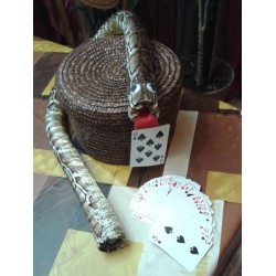 mistery snake basket, serpente trova carta